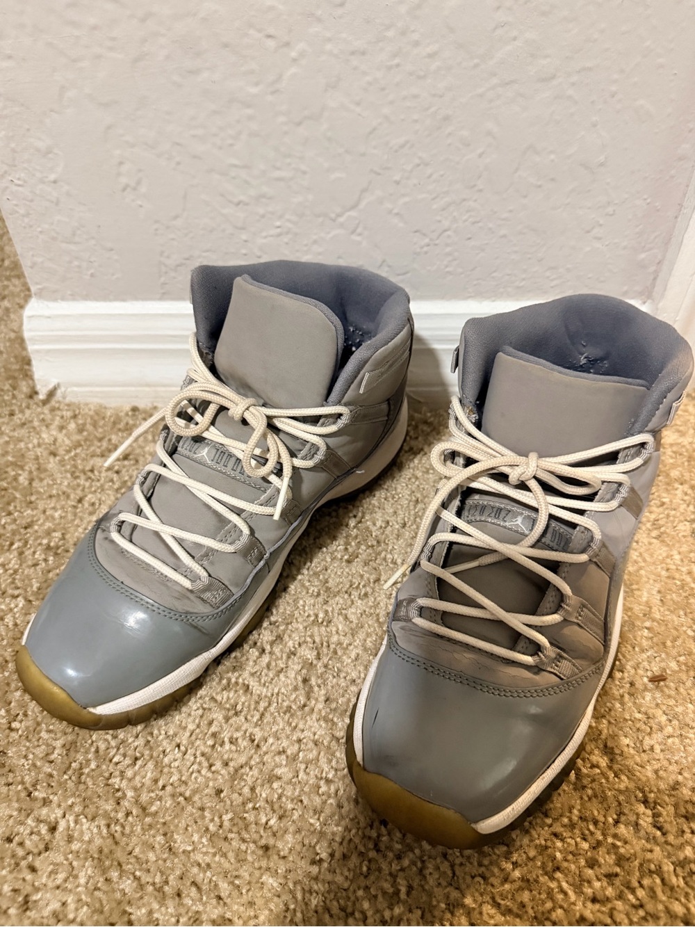 Nike Air Jordan 11 Retro Cool Grey (2010) GS Youth Size 7Y / Women’s 8.5